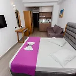 Amalia Mare * Nea Vrasna