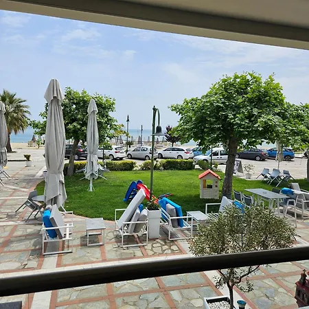 Апартаменты Amalia Mare Sea View